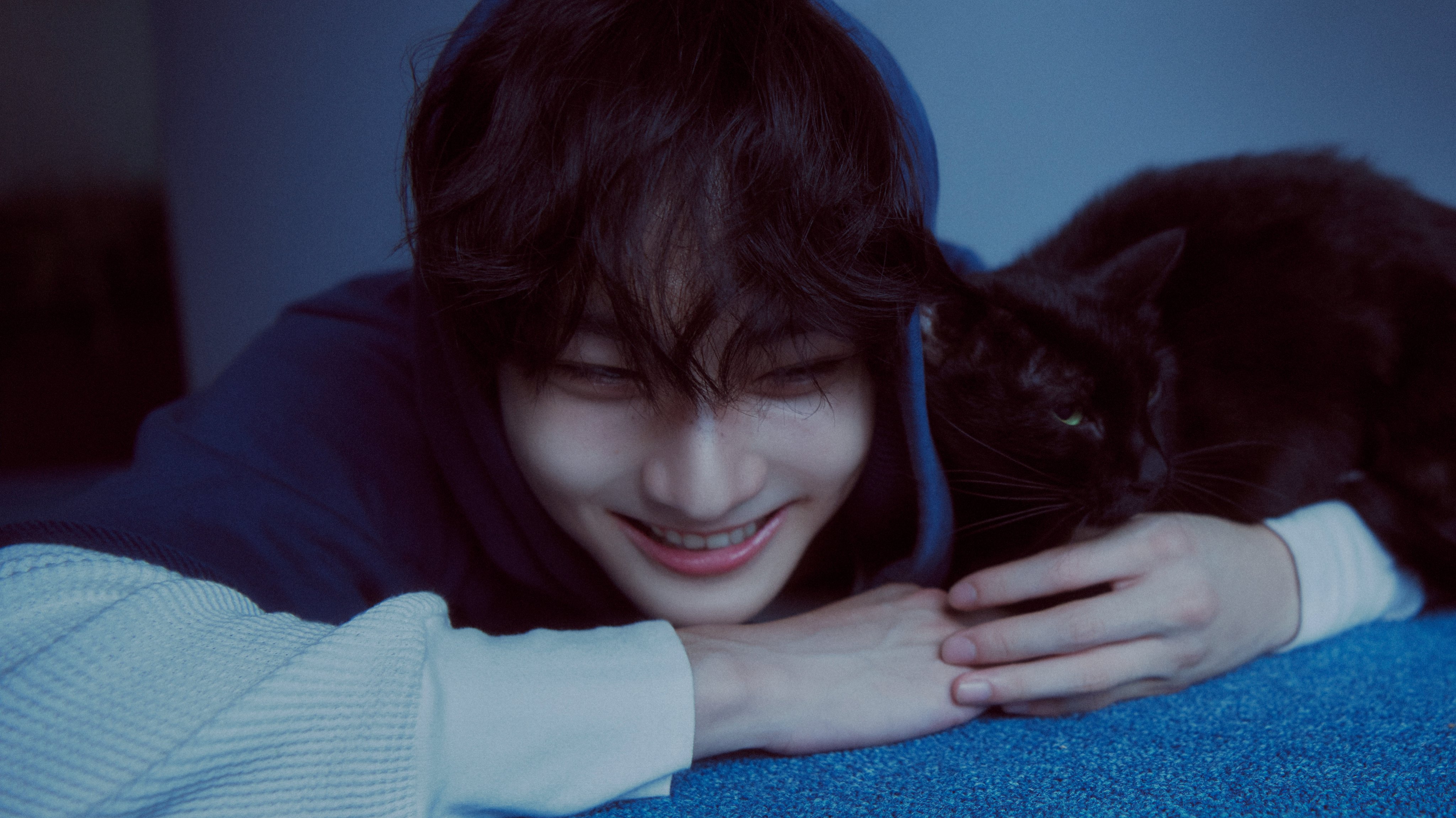[잡담] 오늘 고양이 안아주는 날이래요 정원아 | 인스티즈