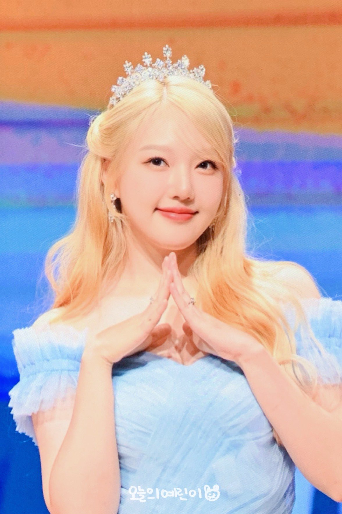 요즘 공주님은 호박마차 아니고 카니발 타고 퇴근하신다 | 인스티즈