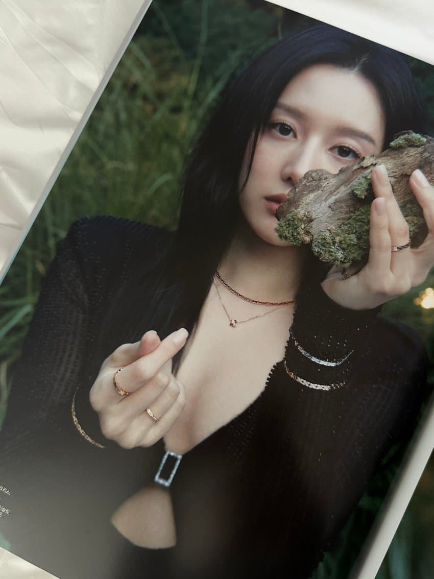[잡담] 방금 김지원 스톤헨지 화보뜬 거 진짜 | 인스티즈