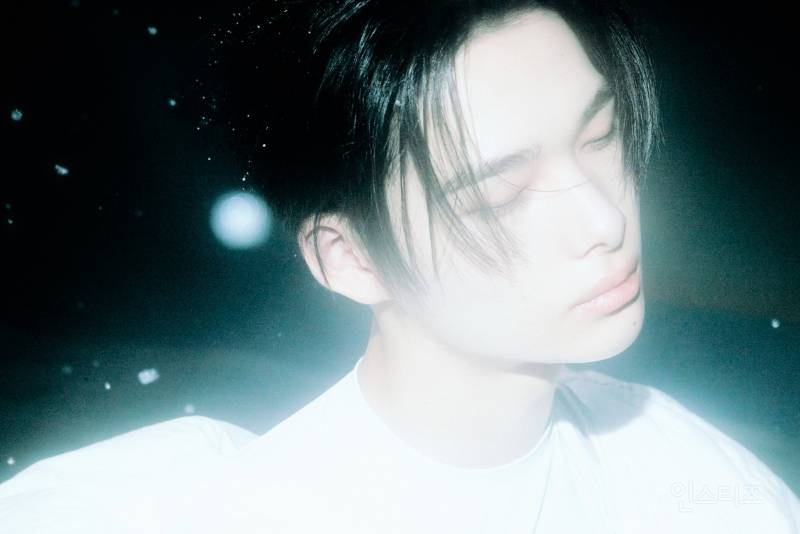 엔하이픈 <ROMANCE : UNTOLD -daydream-> Concept Photo (WHITE MIDNIGHT Ver.) | 인스티즈