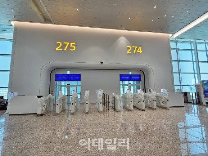 현재 한국인들 오열중인 인천공항 상황.JPG | 인스티즈