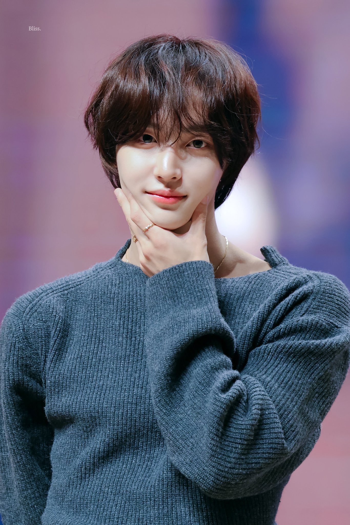 [잡담] 원빈이 얼굴형이 진짜 세상에서 제일 부러움 | 인스티즈