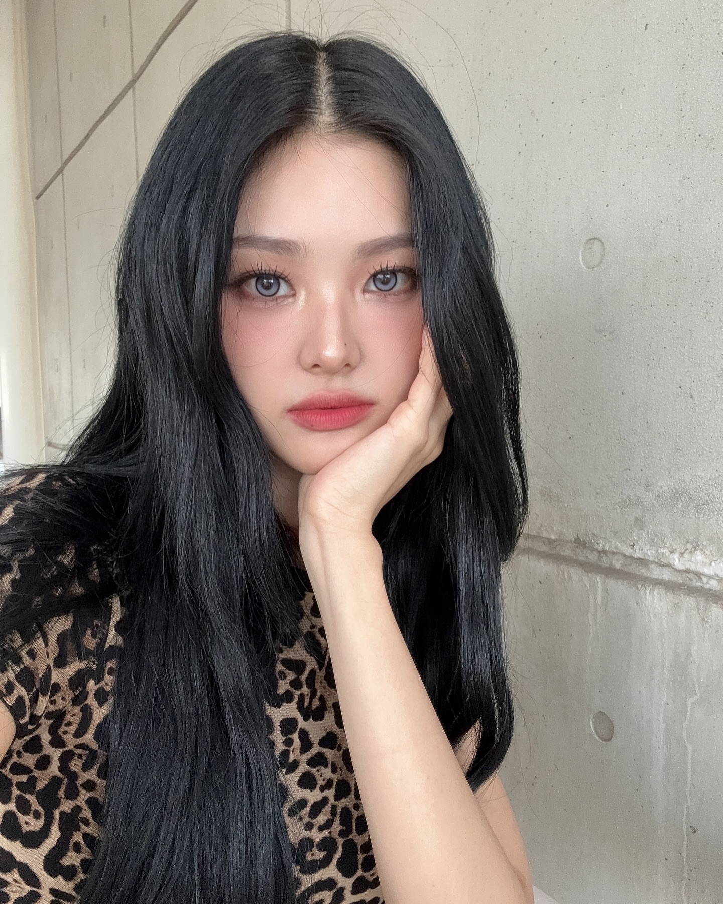 평소 컨셉이랑 완전 다른 컨셉으로 무대했는데 반응좋은 여돌 | 인스티즈