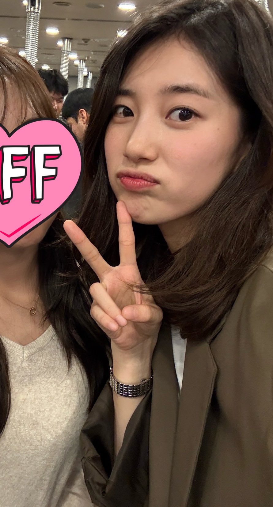 [잡담] 수지 중단발 오랜만이다 | 인스티즈