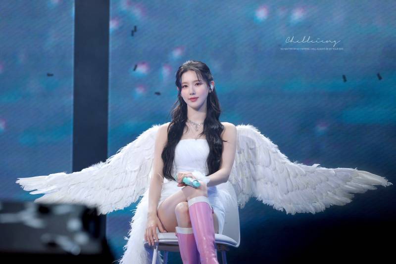 3개월동안 월드투어 돈 모든 나라 언어로 소감 쓴 아이돌.jpg | 인스티즈