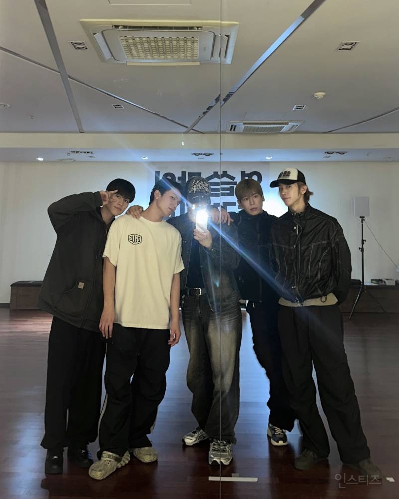 드디어 공개된 SM엔터, 티비조선 합작 트롯돌의 첫 신곡 | 인스티즈