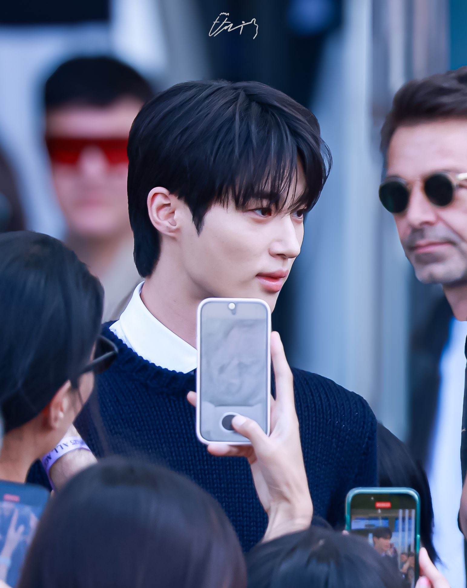 [잡담] 프라다 엠버된 기념으로 내가좋아하는 밀라노 변우석(스압 많음 주의) | 인스티즈