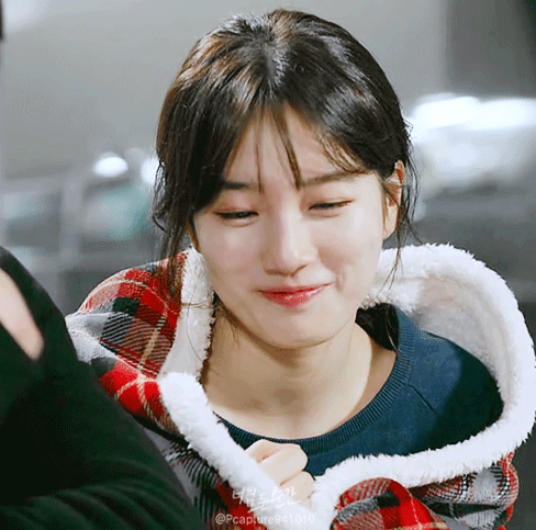 [잡담] 이때 수지는 진짜 me친 미모 같다 .. ❄️ | 인스티즈