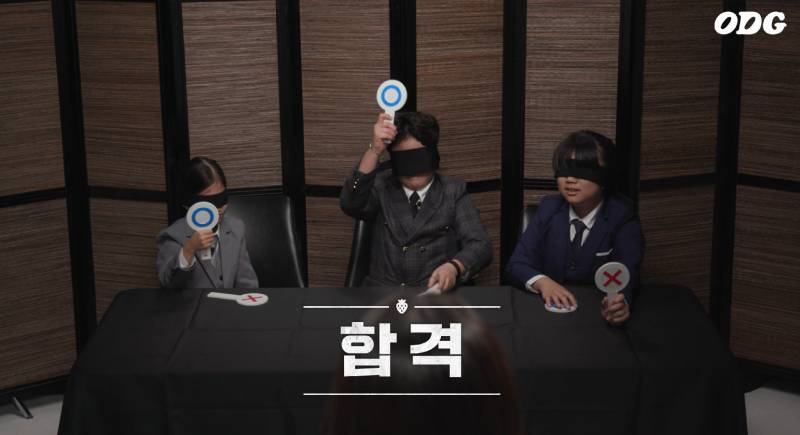 블라인드 개인기 테스트했다가 개인기 잃은 아이돌 (feat.흑백요리사) | 인스티즈