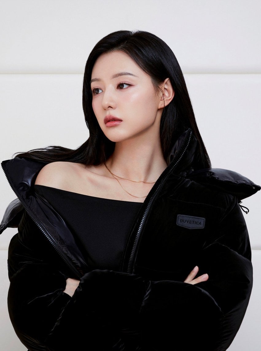 [잡담] 김지원 듀베티카 잘 어울린다 | 인스티즈