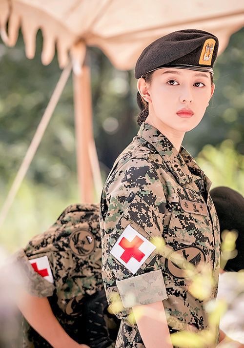 [잡담] 김지원 이준혁 군인물 조심스럽게 ㅅㅊ | 인스티즈