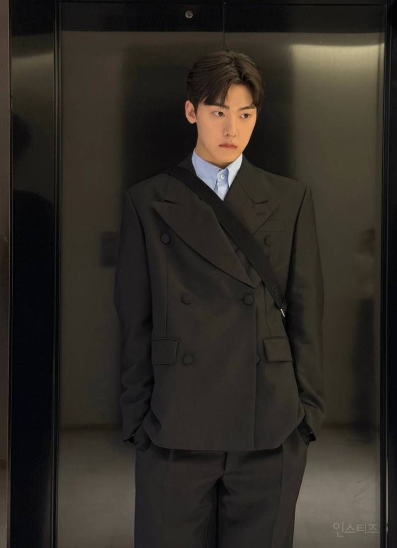 어제자 비주얼 레전드찍은 남돌 근황.jpg | 인스티즈