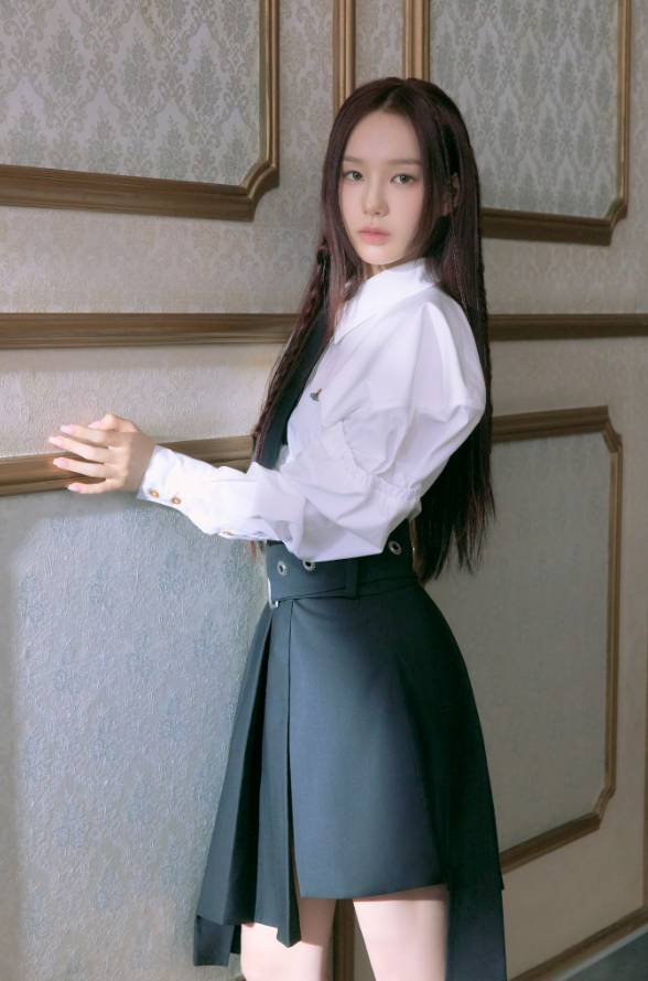 MAMA에서 데뷔한다는 테디 프로듀싱 걸그룹 이즈나 컨포 | 인스티즈