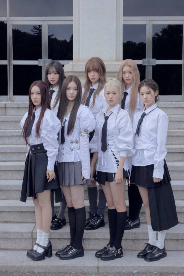 MAMA에서 데뷔한다는 테디 프로듀싱 걸그룹 이즈나 컨포 | 인스티즈