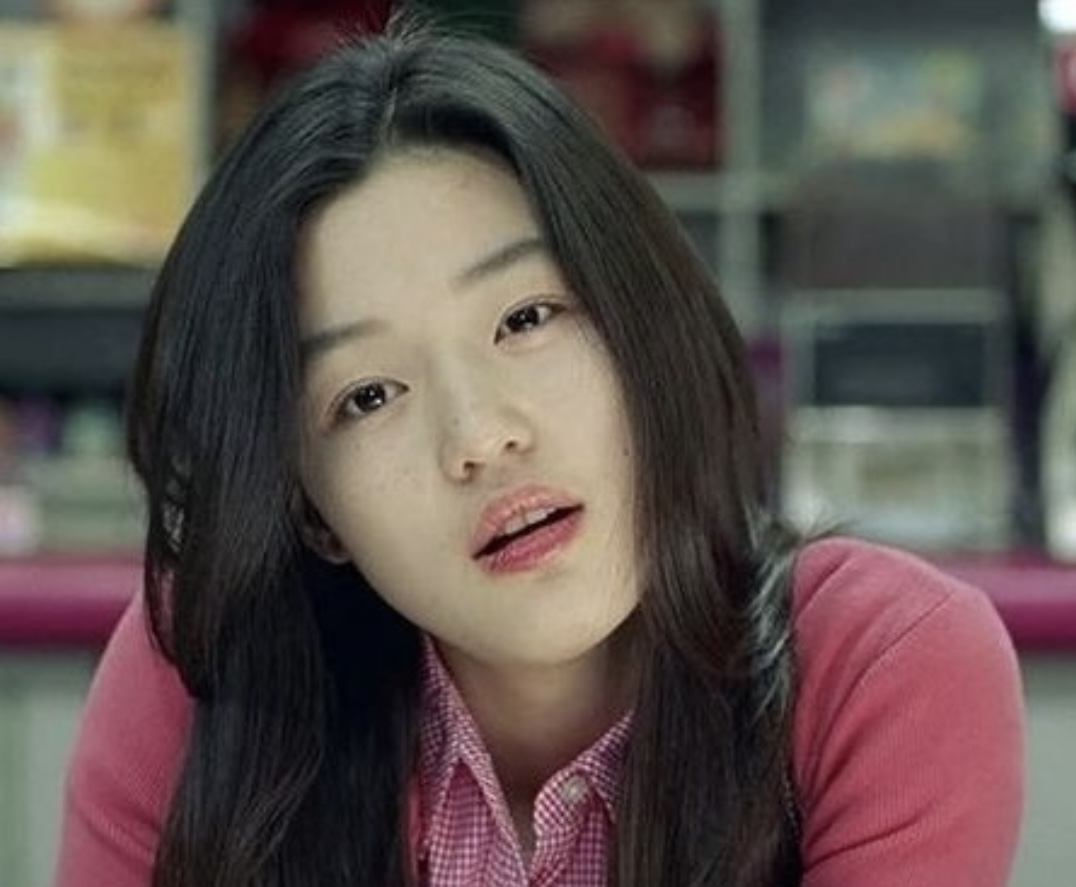 [잡담] 전지현 이때 베네틴트 바른거라는데 촉촉한거 덧바른건가? | 인스티즈