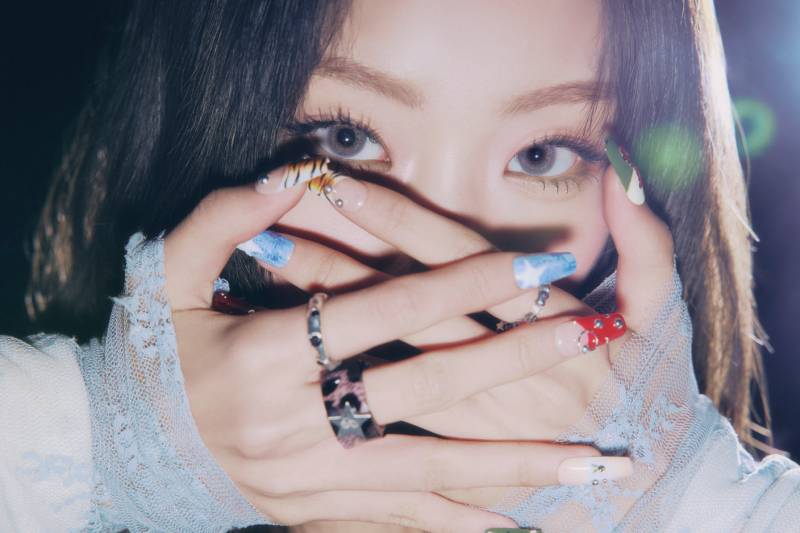 비주얼 센터가 너무 많다는 테디 프로듀싱 걸그룹 이즈나.jpg | 인스티즈