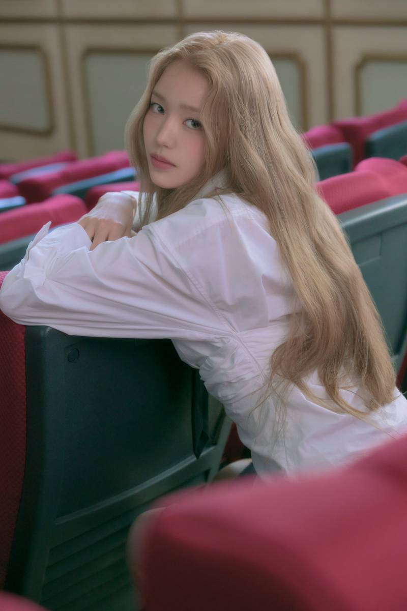 비주얼 센터가 너무 많다는 테디 프로듀싱 걸그룹 이즈나.jpg | 인스티즈