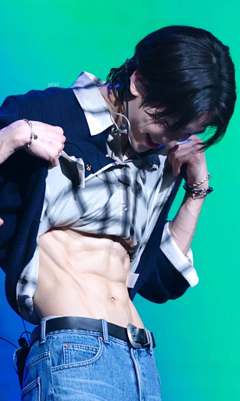 살다살다 이런 선명한 복근 처음 봄....jpg | 인스티즈