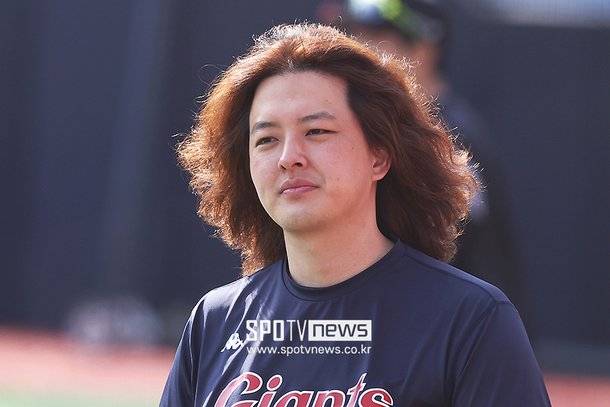 [잡담] 기먼중 이발 기념 역대 헤어스타일 모음집입니다>< | 인스티즈