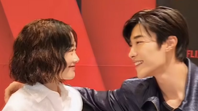 [잡담] 둘이 오정세좀 봐줬으면 좋겠어.... | 인스티즈