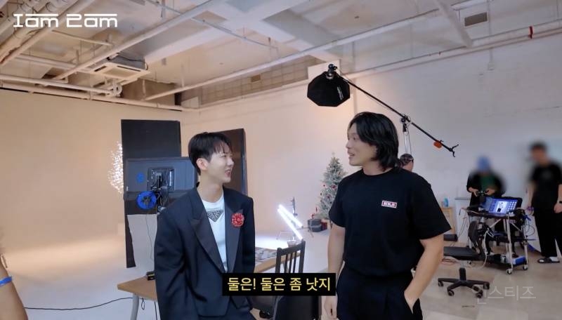 데뷔 16년 만에 외로움을 처음 느꼈다는 가수 .jpg | 인스티즈