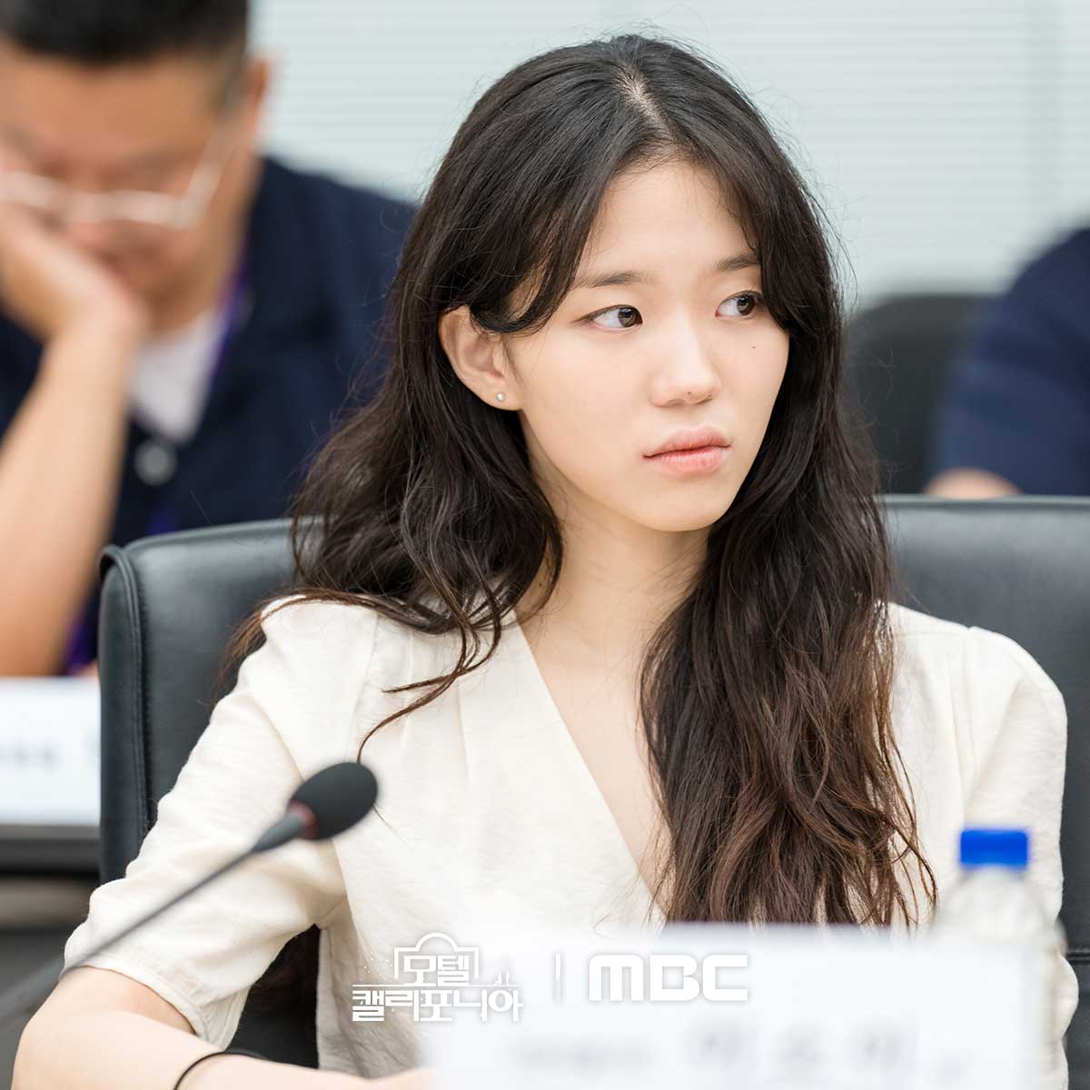[정보/소식] #모텔캘리포니아 대본리딩 현장 공개✨가슴 설레는 전대미문 모텔 커밍 쑨😍 | 인스티즈
