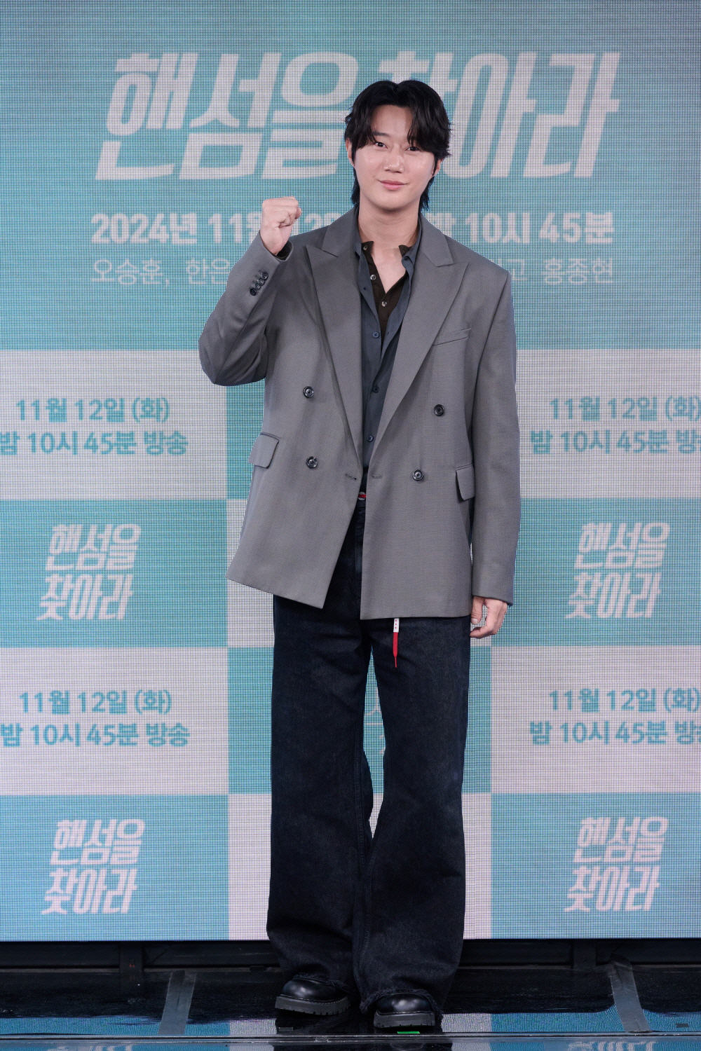 [정보/소식] 핸섬을 찾아라 온라인 기자간담회 포토타임 | 인스티즈