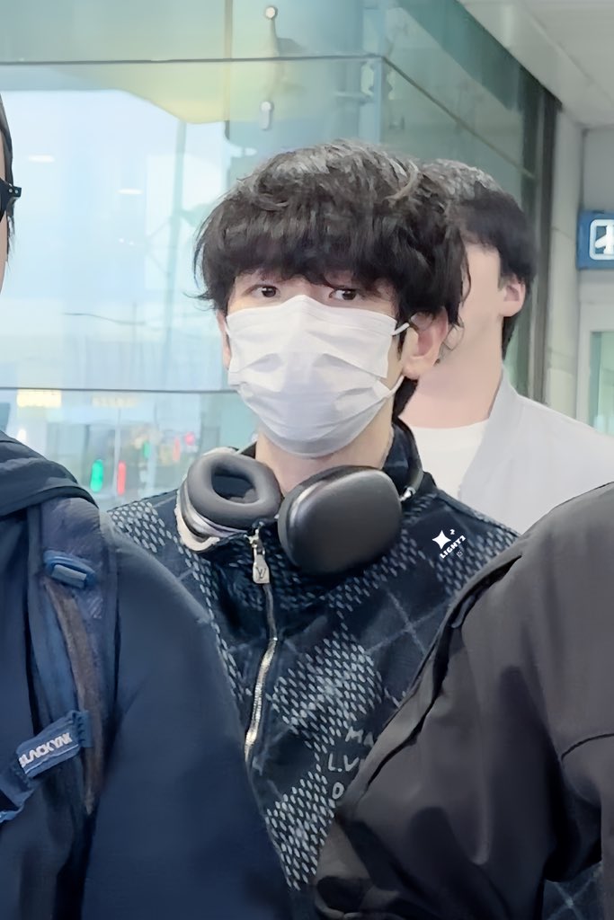 [잡담] 백현 큥냥이파 마이너인 거에 놀란 게 너무 웃김.. | 인스티즈
