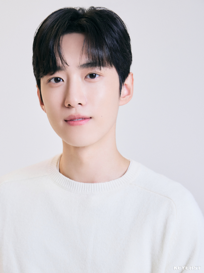 [정보/소식] [공식] 정지환, 데뷔부터 함께한 키이스트와 재계약…"잠재력 무한한 성장형 배우” | 인스티즈