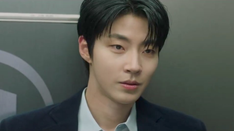 [잡담] 어제 김산하 엘베씬 좀 미친거 같음 | 인스티즈