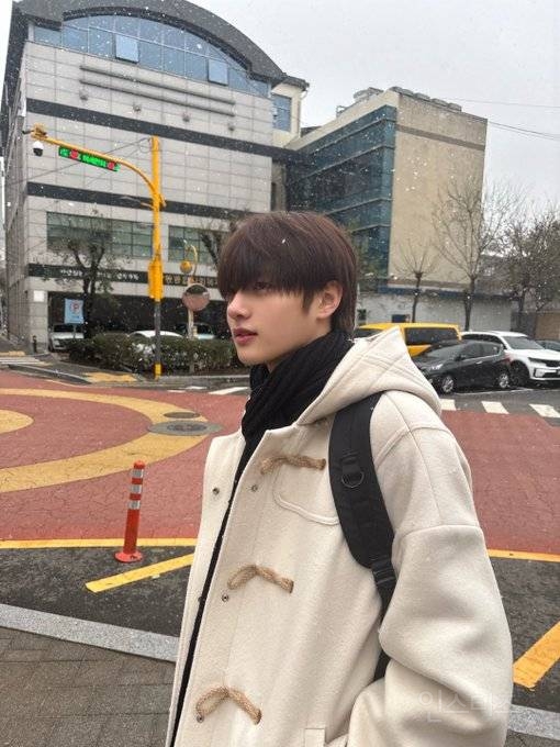 수능 날마다 끌올 될 것 같은 떡코 청순남.jpg | 인스티즈