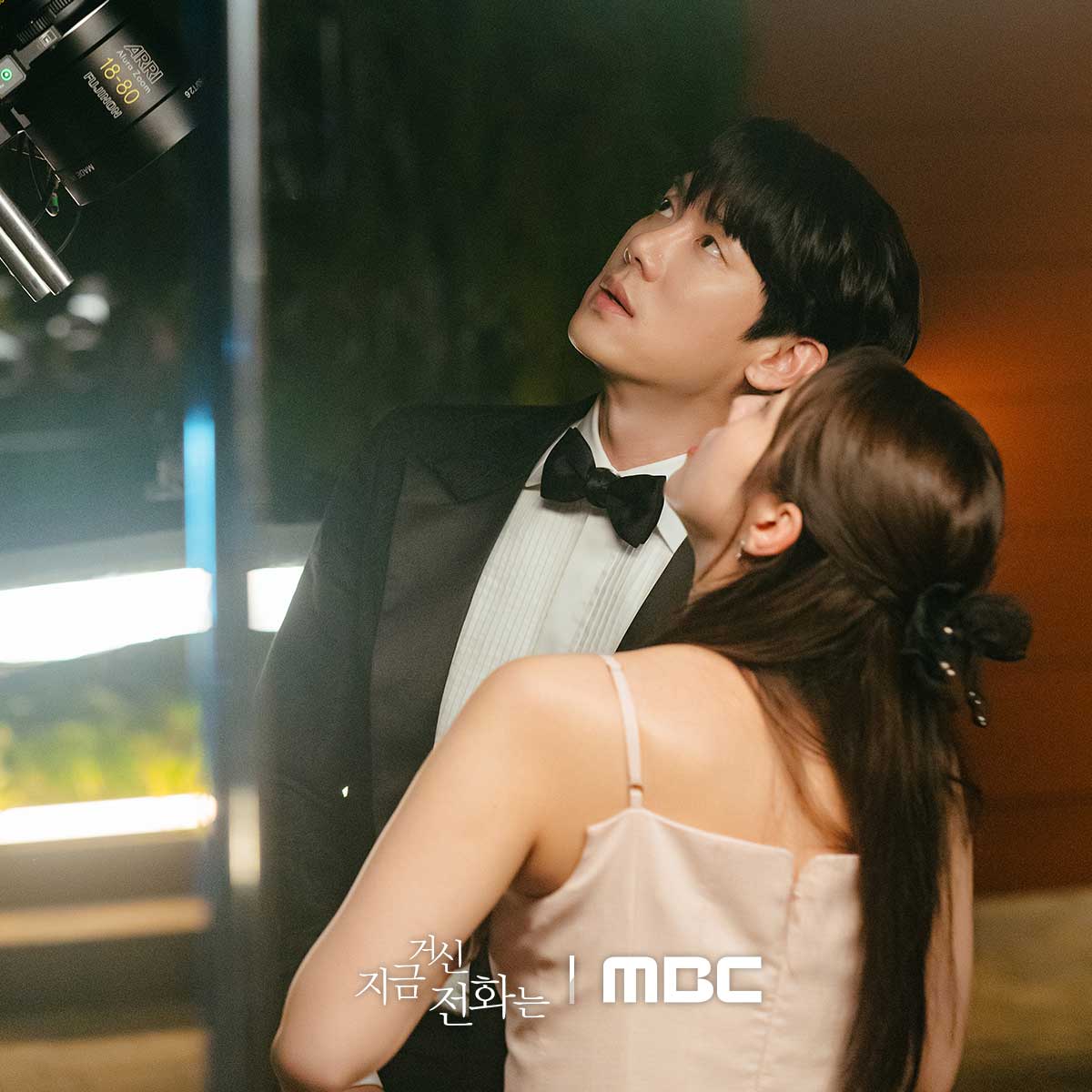[정보/소식] 지금전화 촬영현장 빼꼼~👀지져스 골져스 초집중 모드 포착📸 | 인스티즈