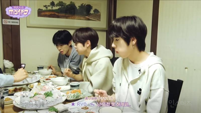 한국인에게도 호불호 갈리는 음식 도전하는 NCT 위시 목포 브이로그 | 인스티즈