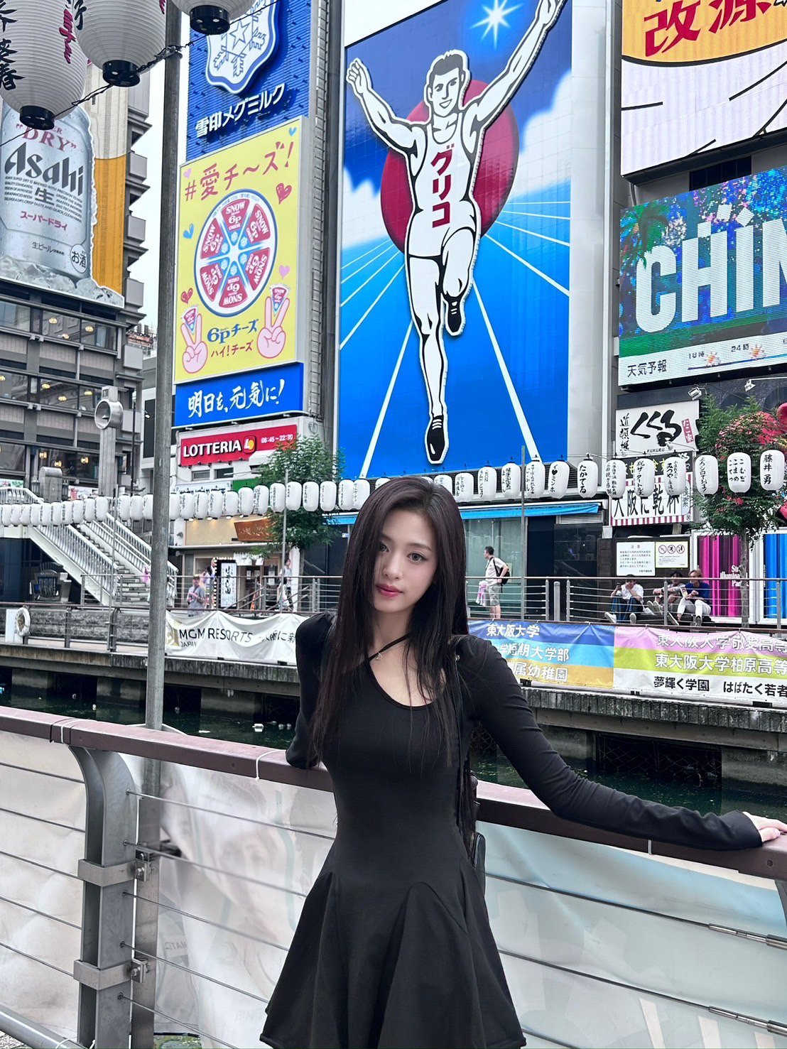 [잡담] 내취향 느낌좋은 아현 위버스사진들.. | 인스티즈