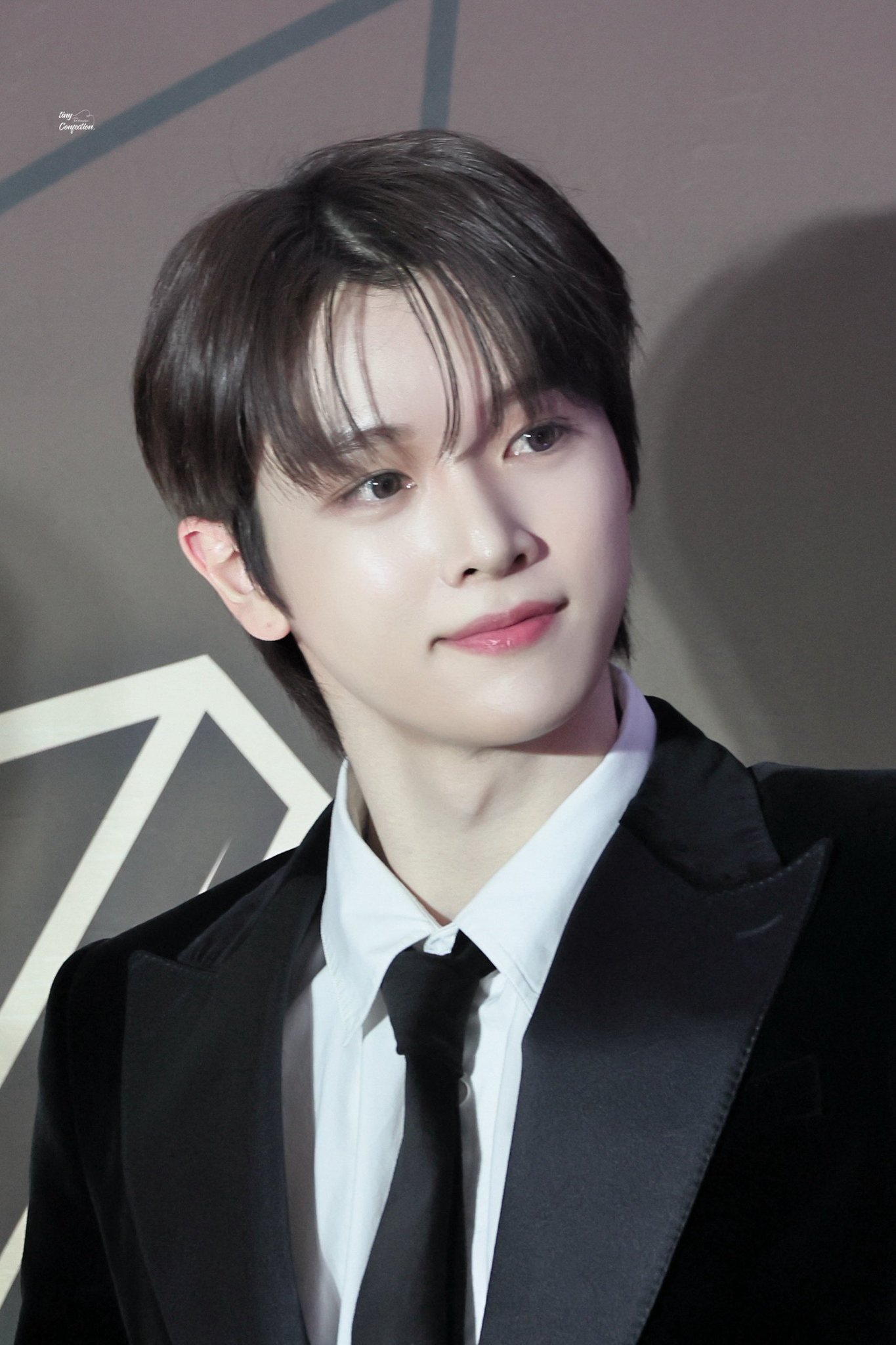 [잡담] 이 사진 보니까 성찬 여배우상인거 확 와닿음 | 인스티즈