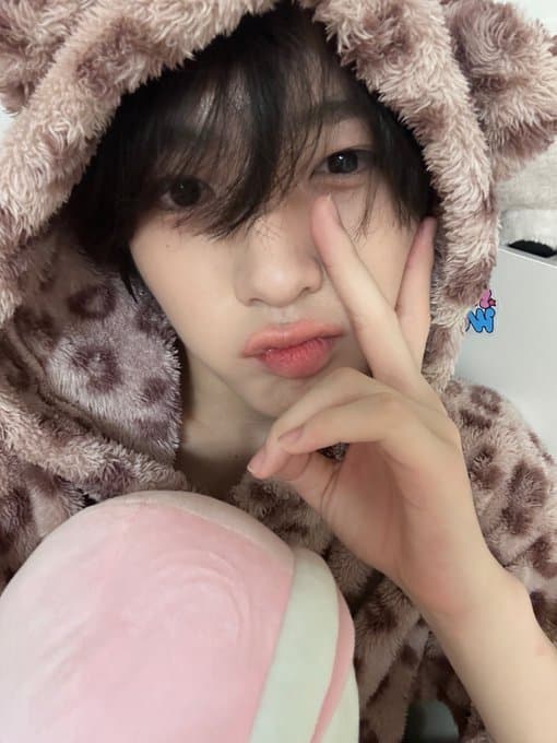 [잡담] 사쿠야 셀카 미쳒다 | 인스티즈