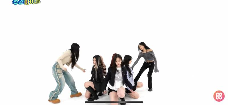 스타패션) [잡담] 저 안에 흰 티 어디껄까.. | 인스티즈