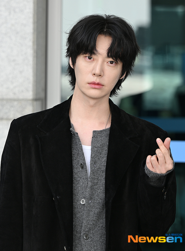 [잡담] 안재현 출국 사진 | 인스티즈