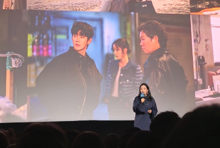 [잡담] 김수현 넉오프 스틸것 벌써 느좋이자나.. | 인스티즈