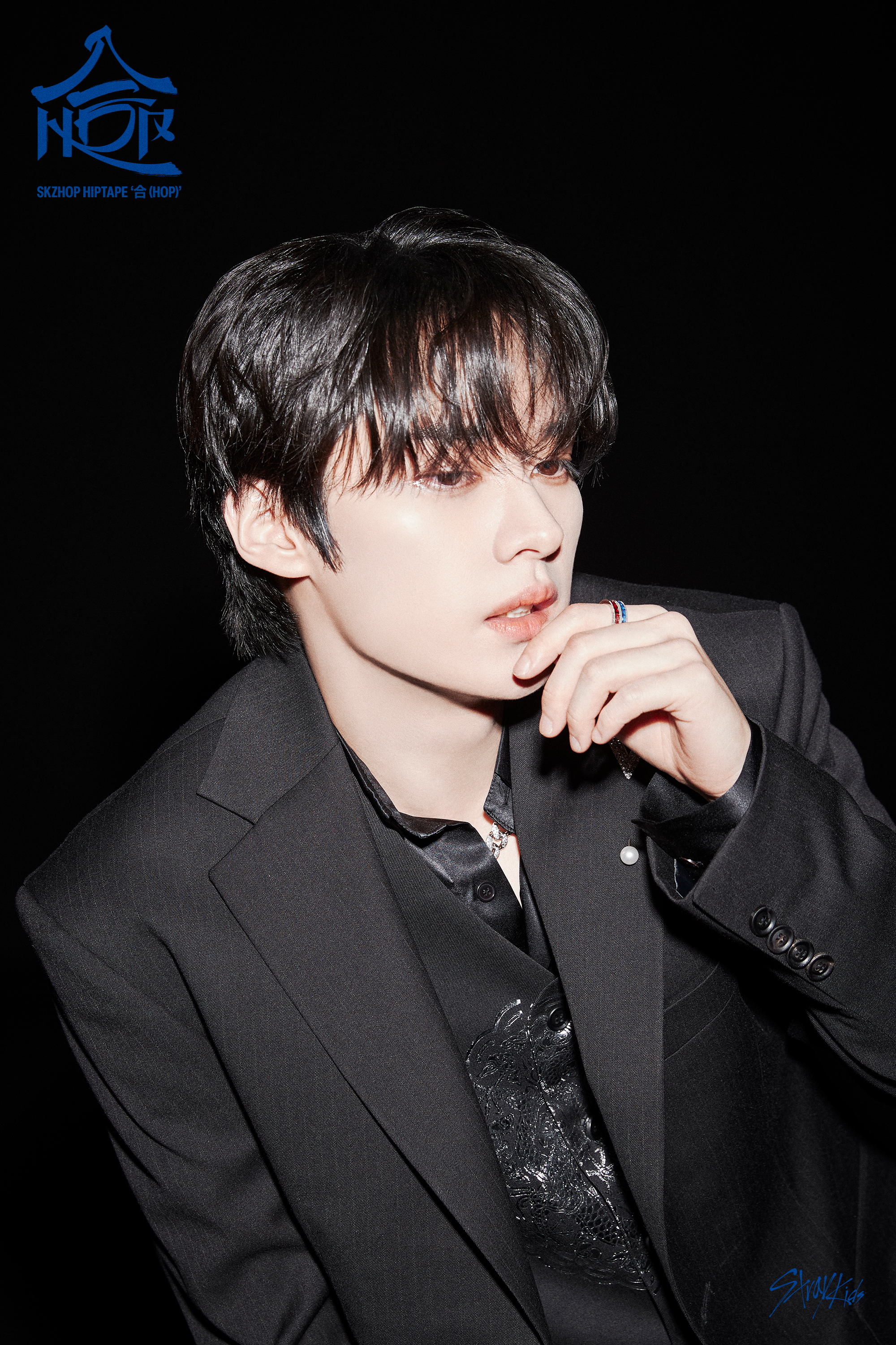 [잡담] 아니 스키즈 컨포 양복+한복 이게 되는거였음…? | 인스티즈