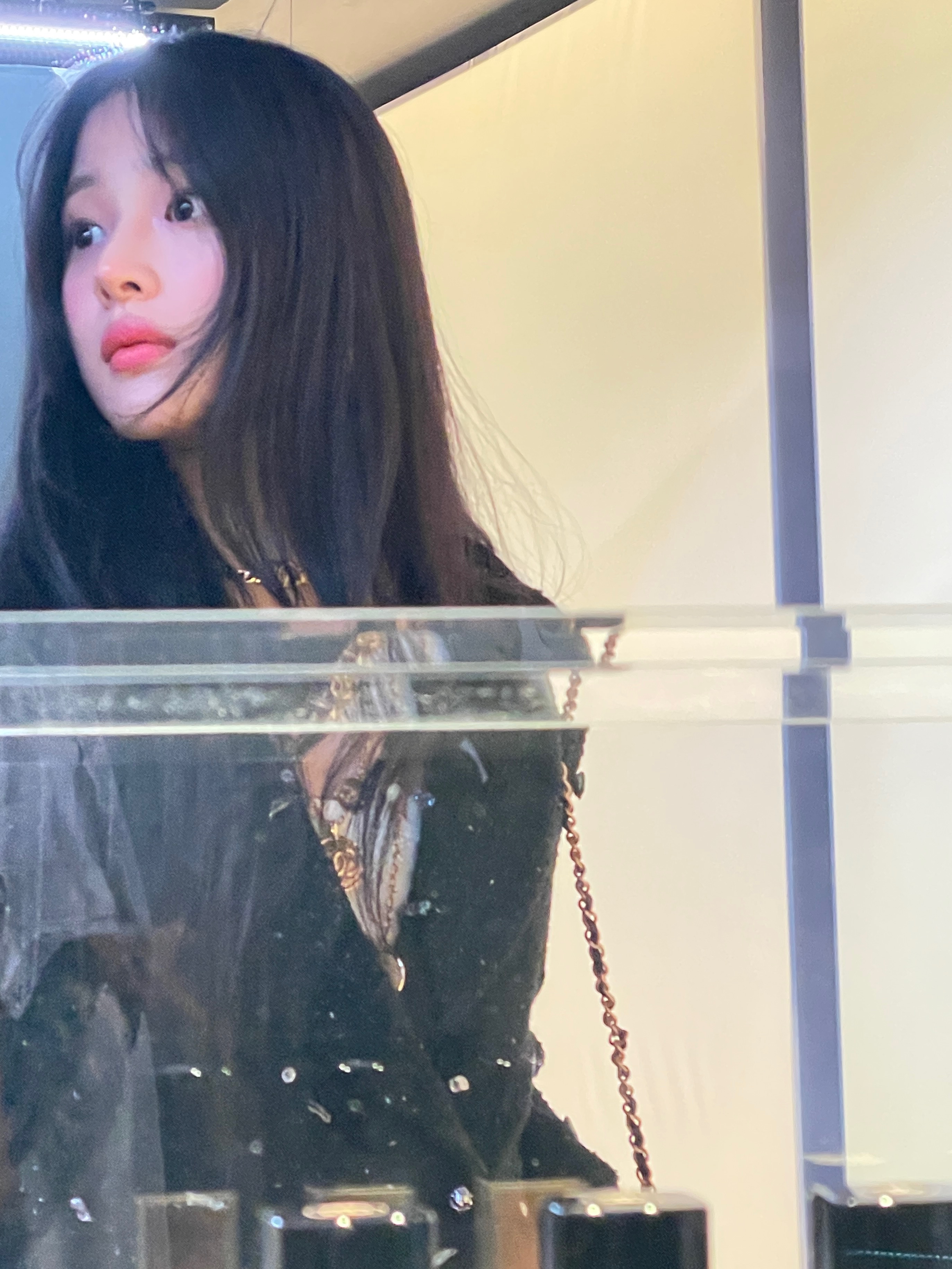 [잡담] 근데 새삼 민지 얼굴도 얼굴인데 전체적인 느낌이 진짜 온미녀같은게 너무 취향이야 | 인스티즈