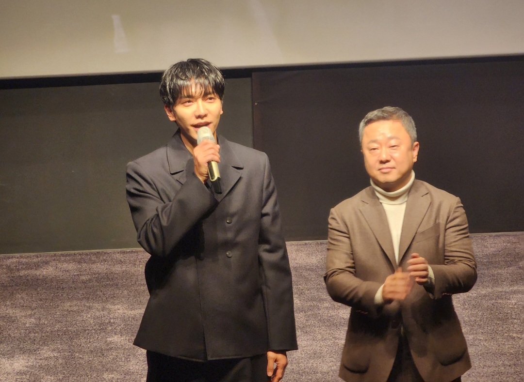 [잡담] 대가죄 최초 시사회+무대인사 <이승기+김윤석> | 인스티즈