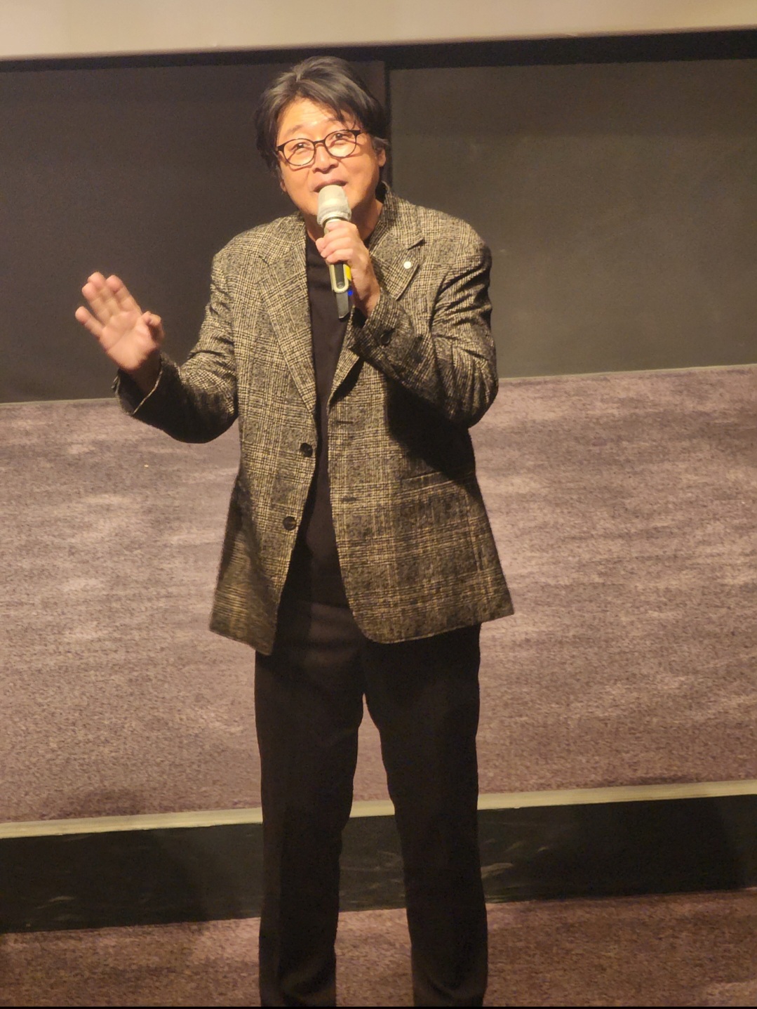 [잡담] 대가죄 최초 시사회+무대인사 <이승기+김윤석> | 인스티즈