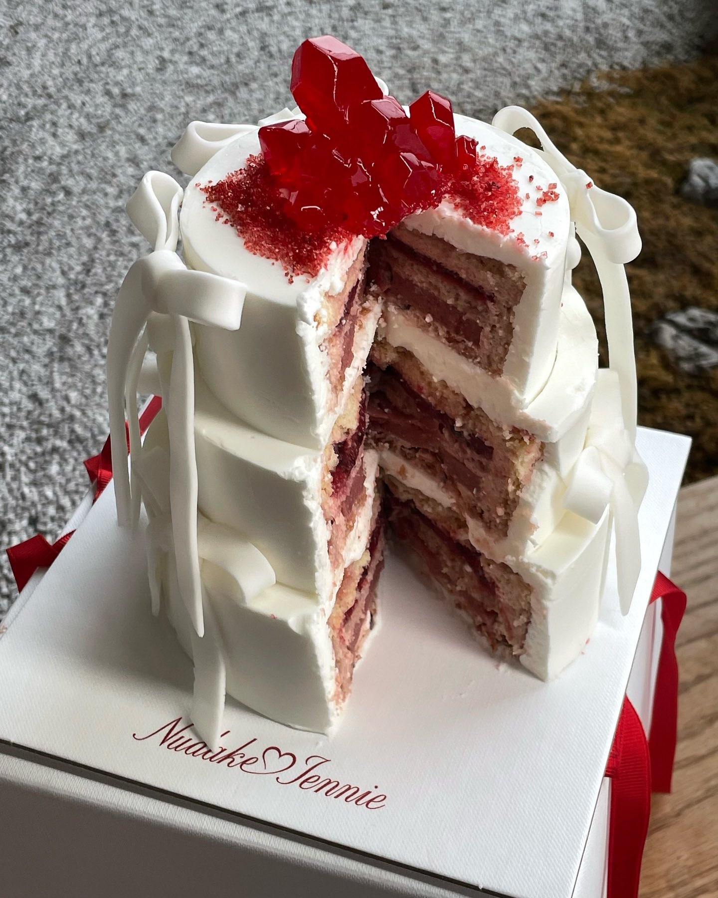 [잡담] 제니 케이크 되게 맛있어보인다 | 인스티즈