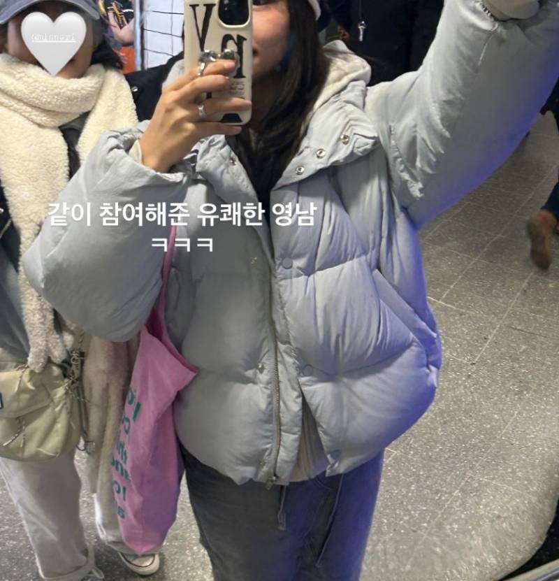 [잡담] 패딩 뭐가 더 예뻐?! | 인스티즈