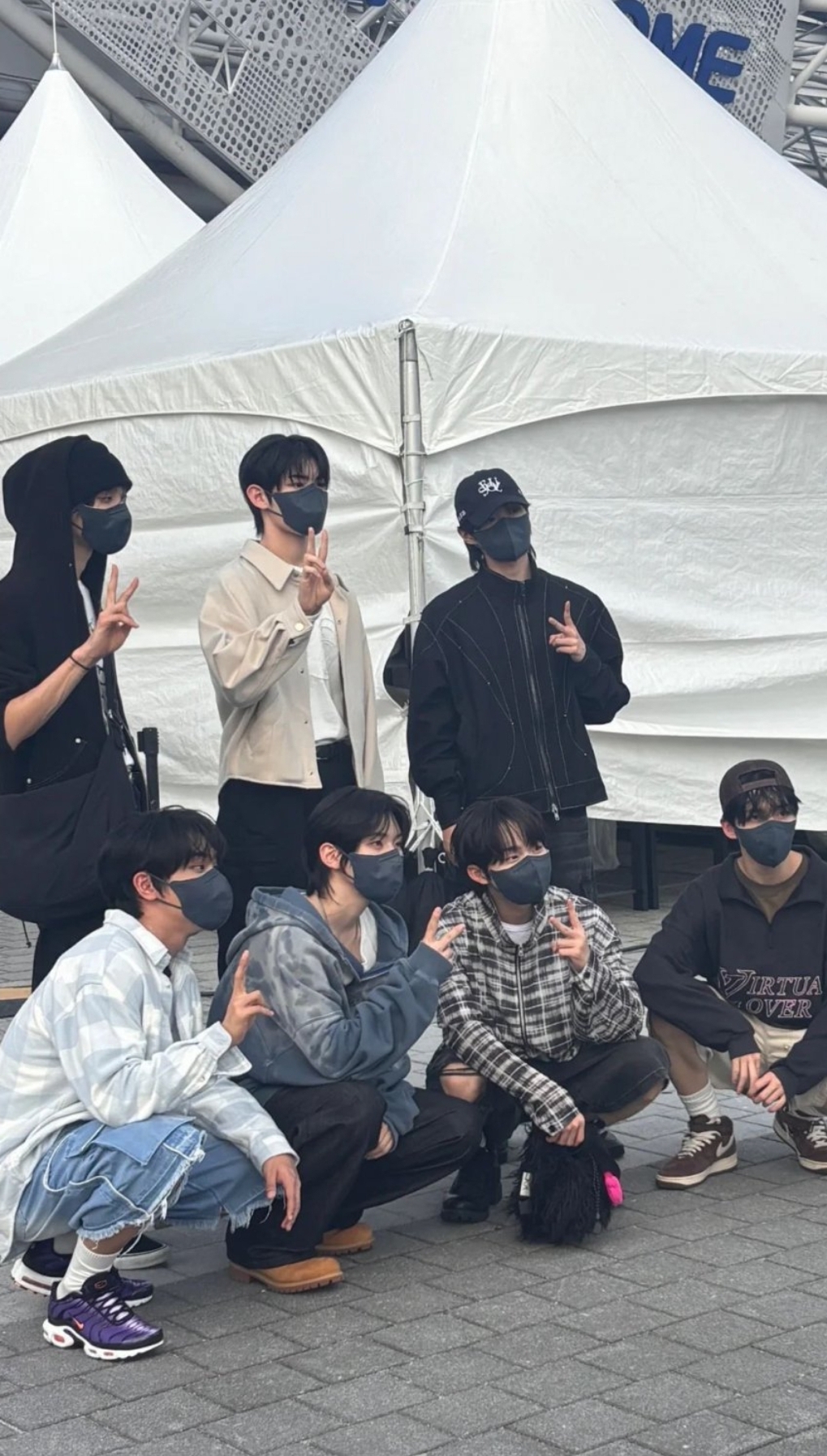 [정보/소식] [단독] JYP, 스키즈 이후 7년만에 7인조 신인남돌 론칭...내년 1월1일 '킥플립' 데뷔 | 인스티즈