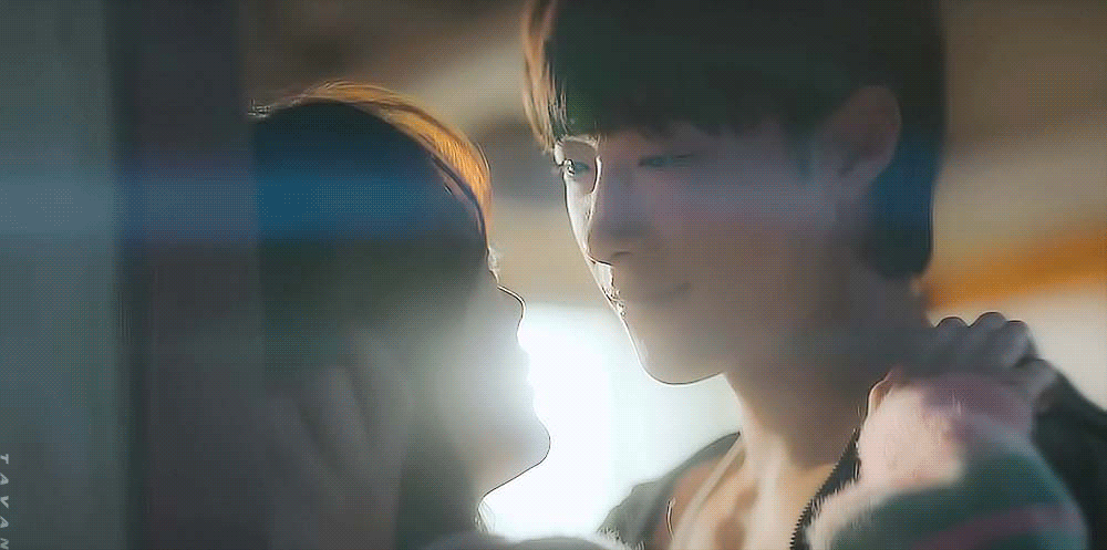[잡담] 미스터 플랑크톤 보고 나니까 아이유 love wins all 생각난다 | 인스티즈