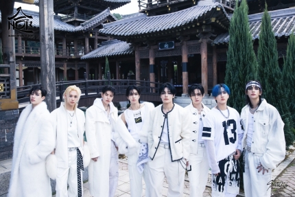 [정보/소식] 스트레이 키즈, 내년엔 세븐틴 모객력 따라잡는다…티켓 파워 비교해보니 [TEN초점] | 인스티즈