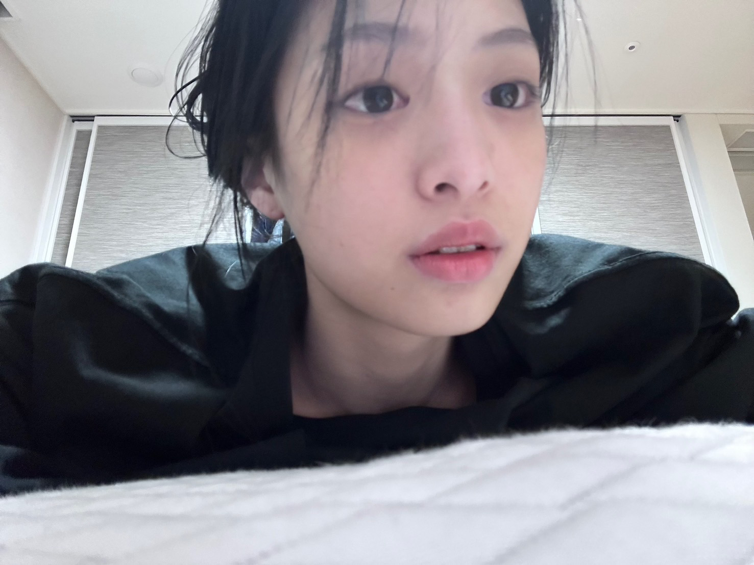 [잡담] 베몬 아현이 민낯 진짜 애기다 | 인스티즈