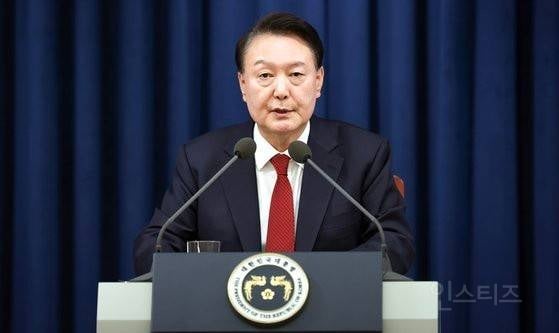[단독] "확 계엄해 버릴까" 尹, 평소에도 종종 얘기했다 | 인스티즈